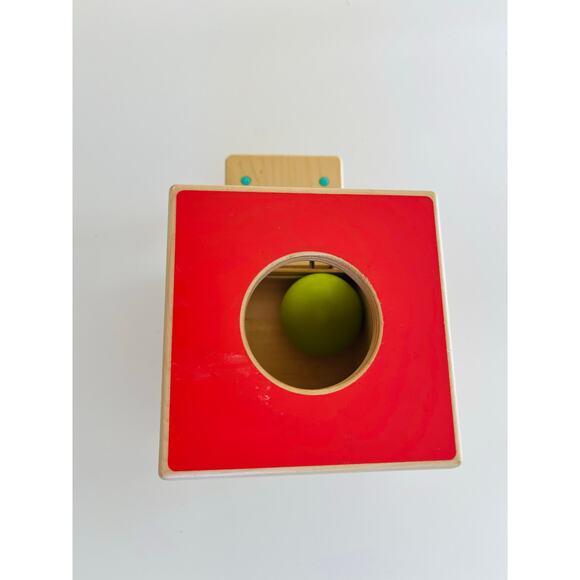 Lovevery Hide & Find Drop Box - Picture 3 of 4